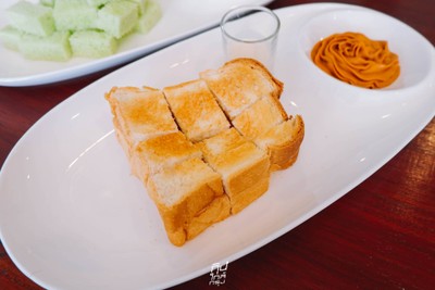 "เค้ก สังขยา คุณเพิ่ม" คาเฟ่เบเกอรี่สดใหม่ ย่านรามอินทรา