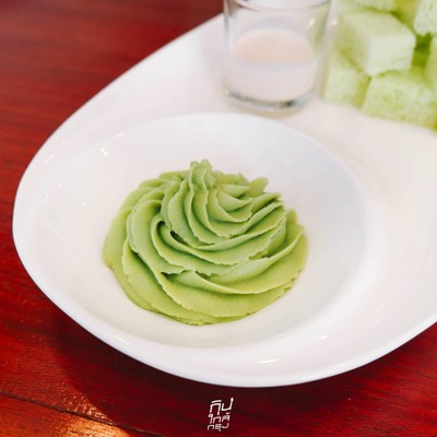 "เค้ก สังขยา คุณเพิ่ม" คาเฟ่เบเกอรี่สดใหม่ ย่านรามอินทรา