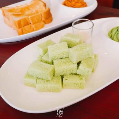 "เค้ก สังขยา คุณเพิ่ม" คาเฟ่เบเกอรี่สดใหม่ ย่านรามอินทรา