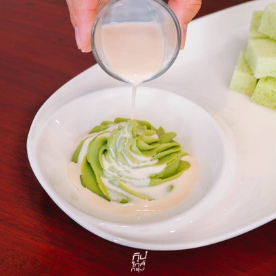 "เค้ก สังขยา คุณเพิ่ม" คาเฟ่เบเกอรี่สดใหม่ ย่านรามอินทรา