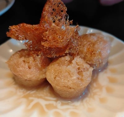 ขนมปำถ้วยราดซอสตาลโตนด