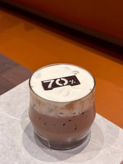 Signature Iced Chocolate 70%