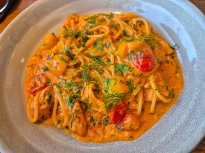 Spaghetti Salmon Pink Sauce