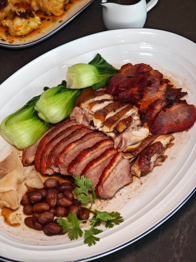 อาหาร หรือ เครื่องดื่ม