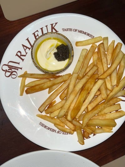 French Fried With Truffle Sauce