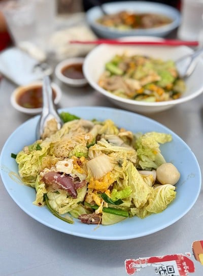 🍝 สุกี้แห้งทะเล. (ราคา 69 บาท.)