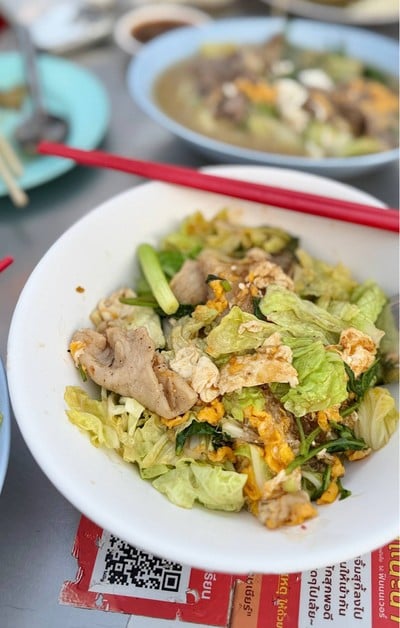 🍝 สุกี้แห้งหมู. (ราคา 59 บาท.)