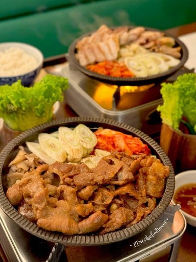 อาหาร หรือ เครื่องดื่ม