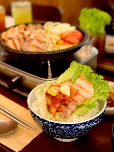 อาหาร หรือ เครื่องดื่ม