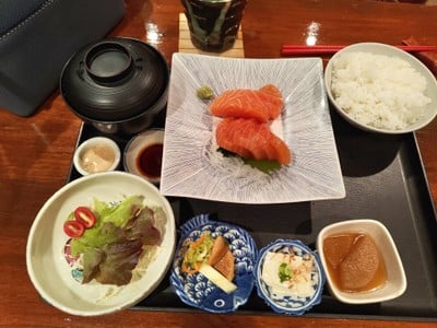 Salmon Otsukuri Set