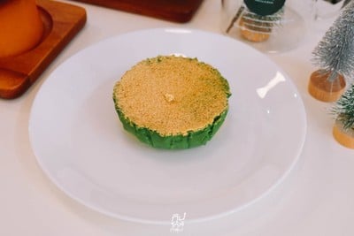 Adia's Cafe ธีมคริสมาสต์ ต้อนรับปีใหม่ มีมุมให้ติดแกรมเพียบ