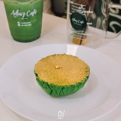 Adia's Cafe ธีมคริสมาสต์ ต้อนรับปีใหม่ มีมุมให้ติดแกรมเพียบ