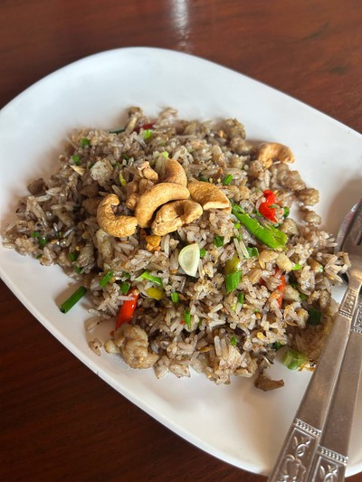 ข้าวผัดหนำเลี๊ยบหมูสับ