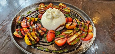 Burrata salad