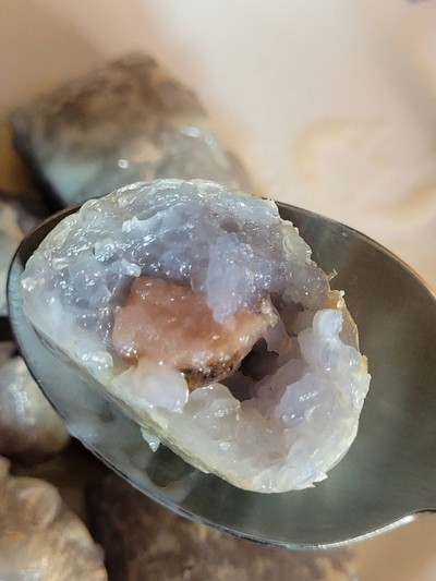 ข้าวหลามอัญชัญเผือก