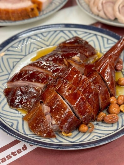 “棋哥燒鵝” - Ki’s Roast Goose (HKD158) 