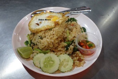 ข้าวผัดหมู