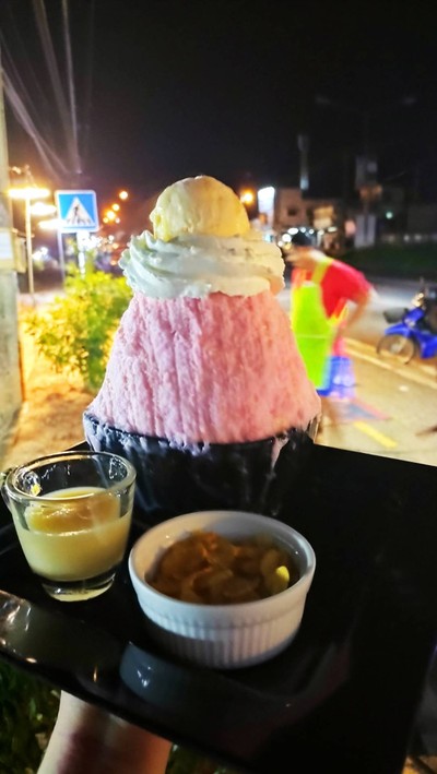 นมชมพูบิงซู