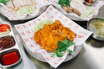 ข้าวมันไก่กับไข่ by เชฟจอม Master Chef x เฮียก้อ @บางนาตราด