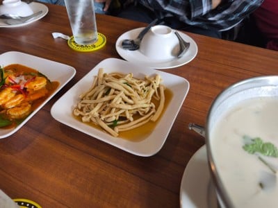 ผัดเห็ด