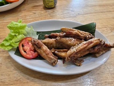 ีปีกไก่ทอดเกลือ