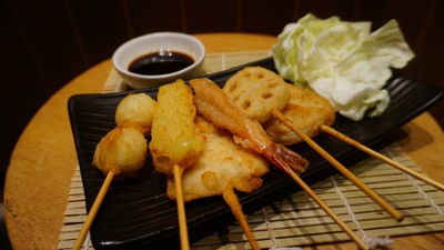 Kushikatsu:Pork & Sausage Bacon