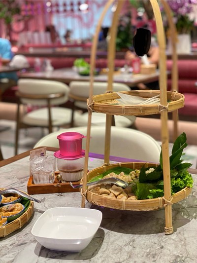 แหนมเนือง