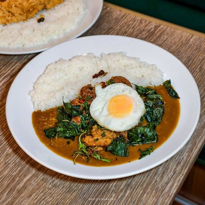 AORINGO ร้านแกงกะหรี่โฮมเมดสไตล์ญี่ปุ่นในตำนานที่เปิดมากว่า 20 ปี