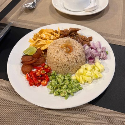 ข้าวคลุกกะปิ