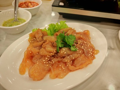 อาหาร หรือ เครื่องดื่ม
