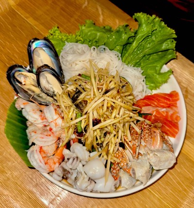 อาหาร หรือ เครื่องดื่ม