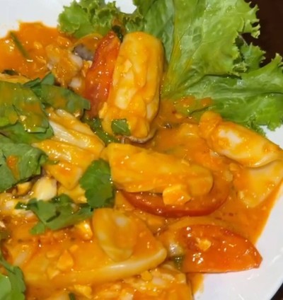 อาหาร หรือ เครื่องดื่ม