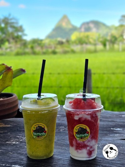 อาหาร หรือ เครื่องดื่ม