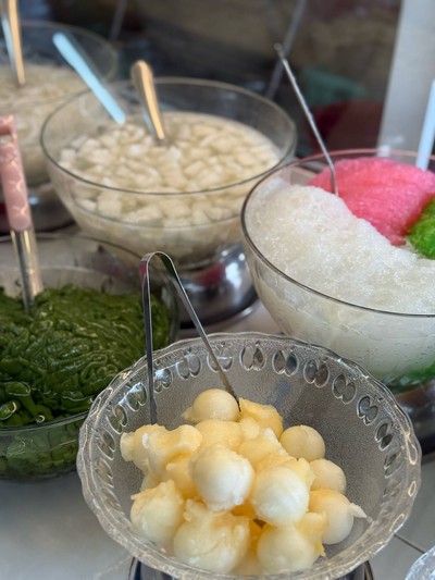 ทับทิมกรอบ ลอดช่อง ขนมหวาน