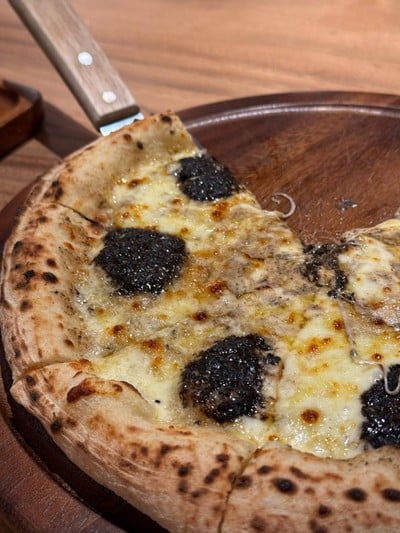 Truffle Pizza