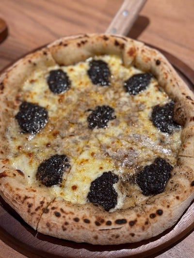 Truffle Pizza