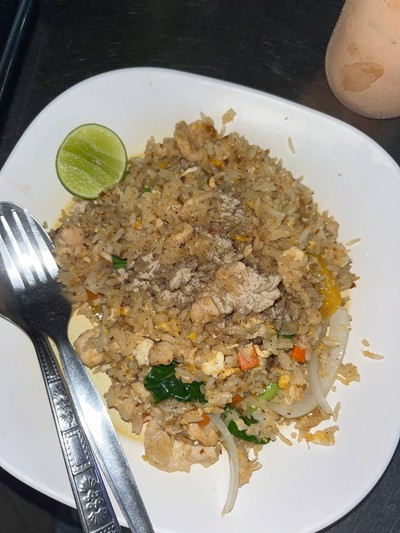 ข้าวผัดไก่