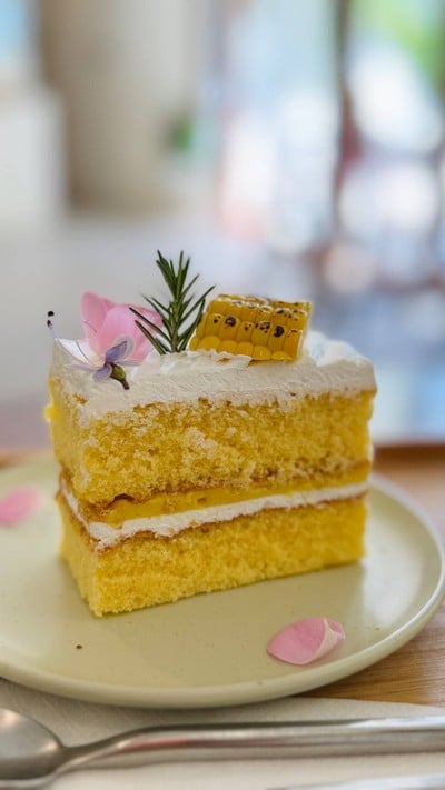 Sweet corn cake
