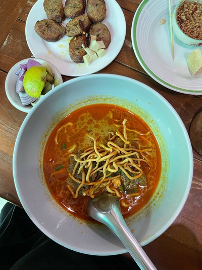 ข้าวซอยเนื้อ