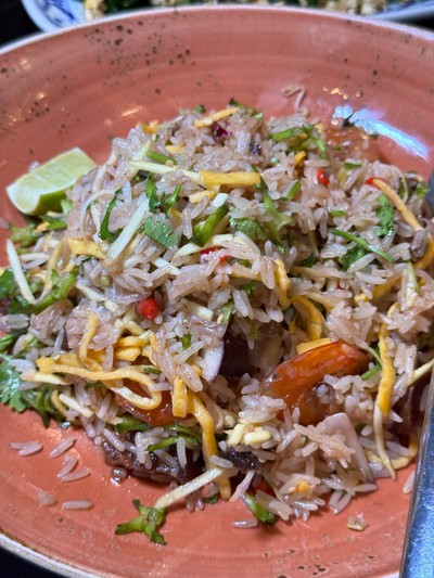 ข้าวคลุกกะปิ
