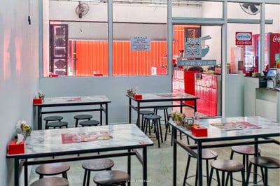 “ครบรส ก๋วยเตี๋ยวลูกชิ้นปลา” ร้านก๋วยเตี๋ยวรสเด็ดย่านอุดมสุข