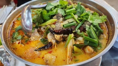 ต้มยำพุงปลา ไข่