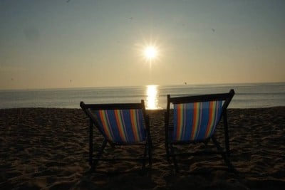 สระว่ายน้ำ/ชายหาด