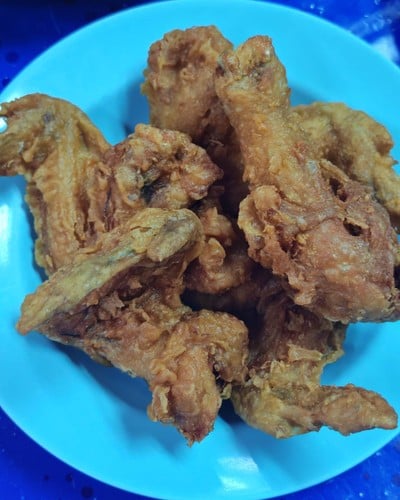 อาหาร หรือ เครื่องดื่ม
