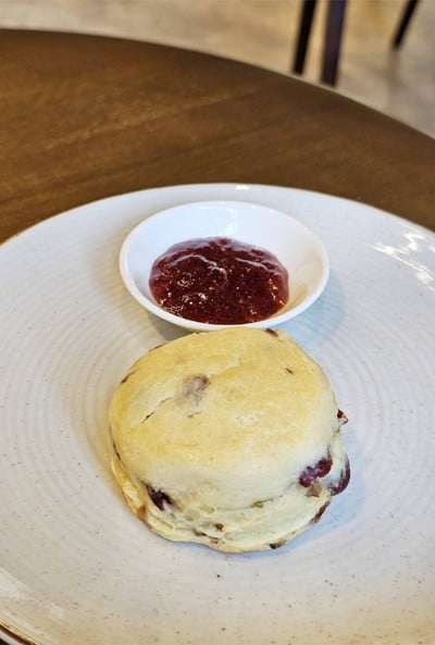 Cranberry Scone with home-made strawberry jam