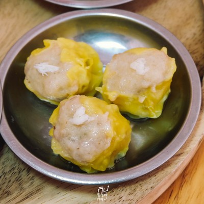 กิม ก๋วยเตี๋ยวต้มยำโบราณ และเมนูอาหารเช้า ย่านเทพรักษ์