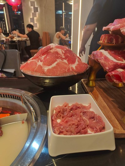 อาหาร หรือ เครื่องดื่ม