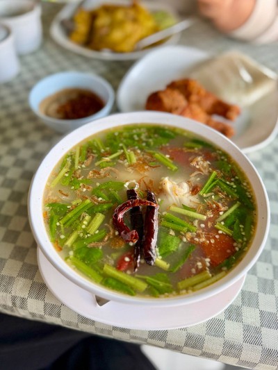 🍲 ซุปน่องไก่. (ราคา 80 บาท.)