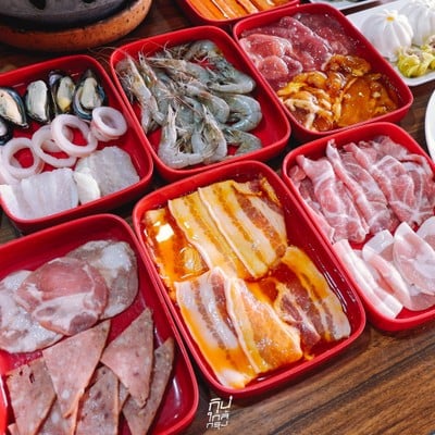 MR.BARBQ หมูกระทะ บุฟเฟ่ต์อิ่มอร่อยไม่อั้น ไม่จำกัดเวลา 
