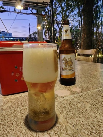 อาหาร หรือ เครื่องดื่ม